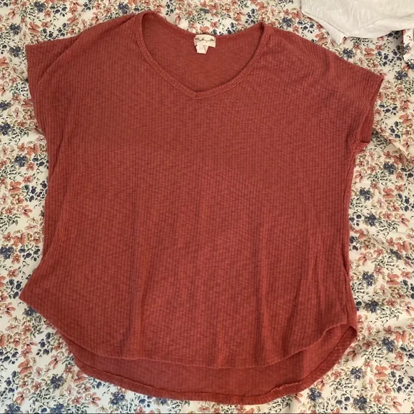 Top! - Picture 2 of 4